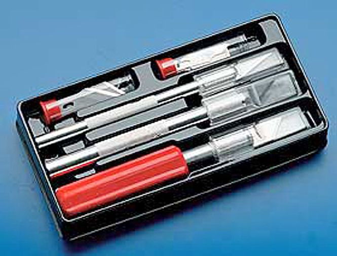 Hovedbilde Knivsett med 3 kniver og 10 ass. blad